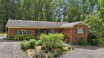 4908 Old Elizabeth Rd, Raleigh, NC 27616