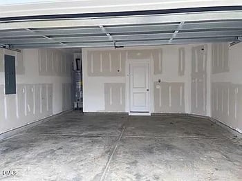4908 Trout Crest Ct, Raleigh, NC 27604