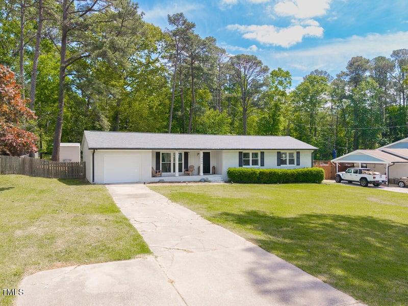 4908 Vallery Pl, Raleigh, NC 27604