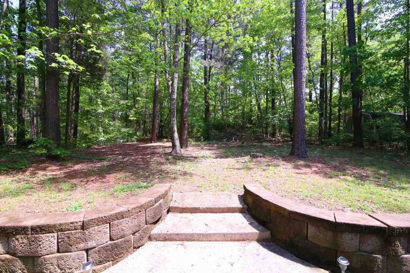 4909 Rollingwood Dr, Durham, NC 27713