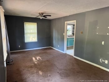 4909 Walnut Dr, Fayetteville, NC 28304