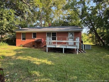 4909 Walnut Dr, Fayetteville, NC 28304