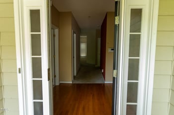 4909 Willow Tree Ln, Clayton, NC 27520