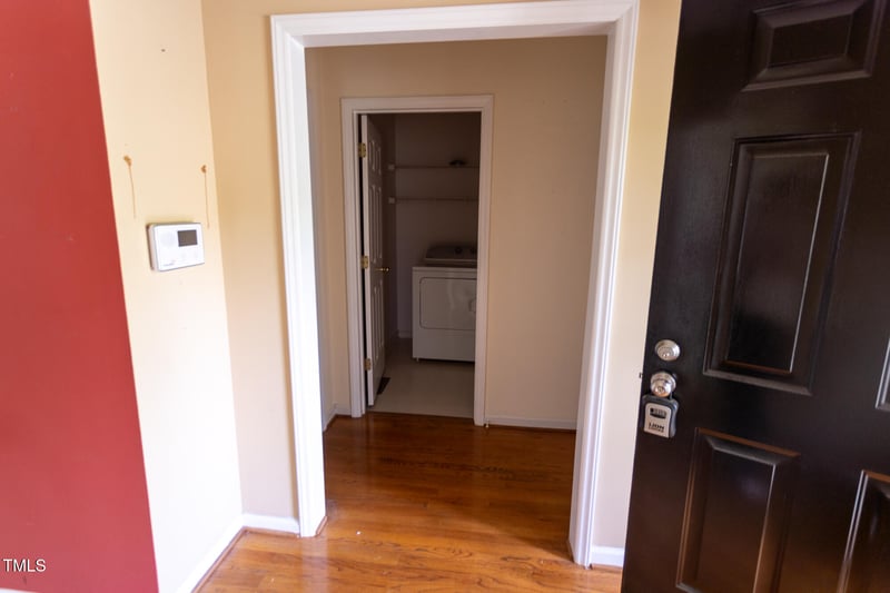 4909 Willow Tree Ln, Clayton, NC 27520