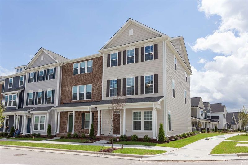 4910 Crescent Square St #2340, Raleigh, NC 27616