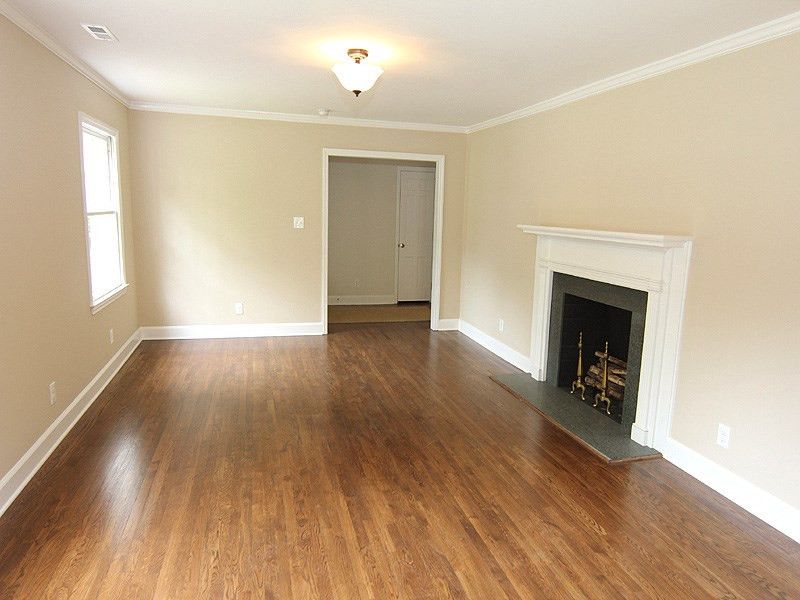 4910 Morehead Dr, Raleigh, NC 27612