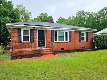 4911 Cypress Rd, Fayetteville, NC 28304