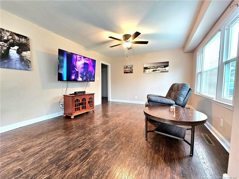 4911 Cypress Rd, Fayetteville, NC 28304