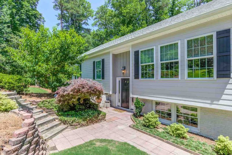 4912 Grinnell Dr, Raleigh, NC 27612