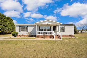 4913 Sand Mine Rd, Stedman, NC 28391