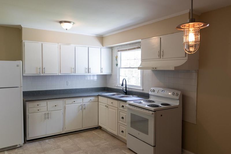 4914 Brentwood Rd, Durham, NC 27713