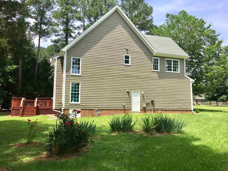 4914 Derbyshire Pl, Durham, NC 27713