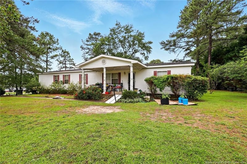 4915 Jefferson Walk Rd, Hope Mills, NC 28348