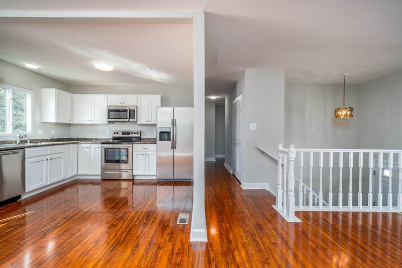 4915 Tyne Dr, Durham, NC 27703