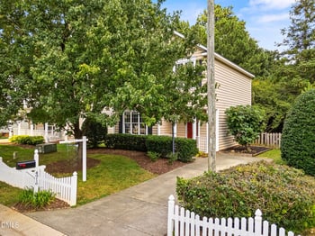 4916 Morning Edge Dr, Raleigh, NC 27613
