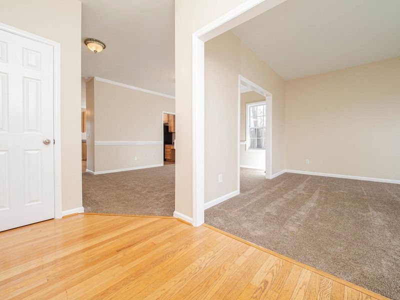 4916 Redgrass Cir, Garner, NC 27529