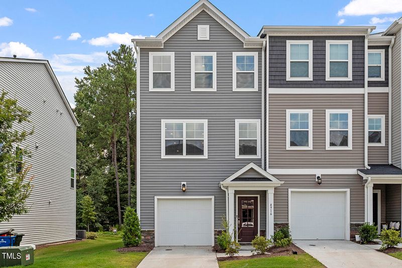 4916 Southern Magnolia Dr, Raleigh, NC 27604