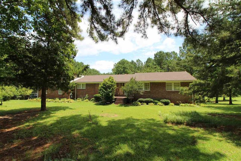 4917 Lee Dr, Garner, NC 27529