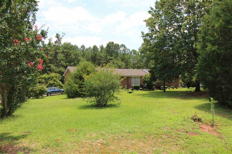 4917 Lee Dr, Garner, NC 27529