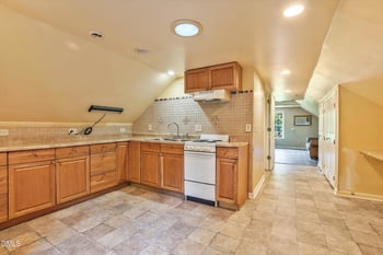 4918 Brant Hill Ln, Hillsborough, NC 27278