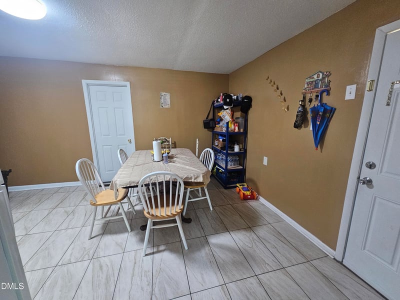 4918 Ellsworth Dr, Fayetteville, NC 28304