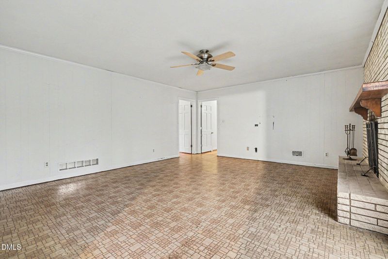 4919 Grinnell Dr, Raleigh, NC 27612