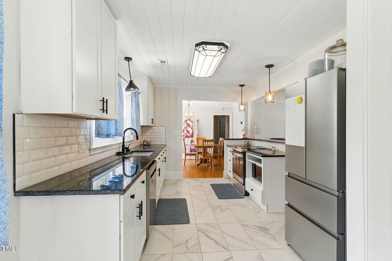 492 Dunn St, Angier, NC 27501