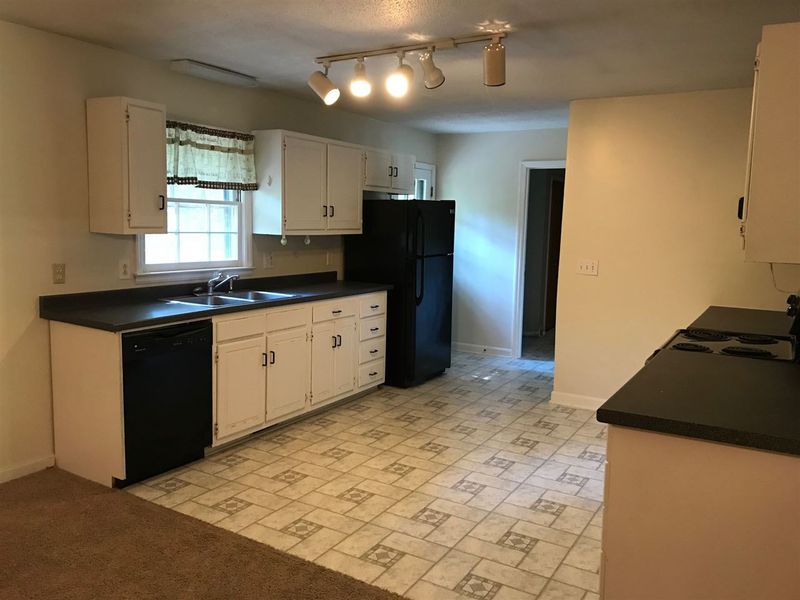 492 Hudson Woods Rd, Pittsboro, NC 27312