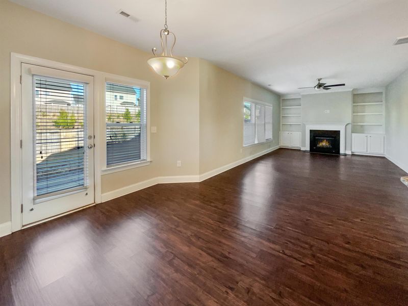 492 Lakemont Dr, Clayton, NC 27520