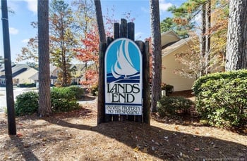492 Lands End Rd, Fayetteville, NC 28314