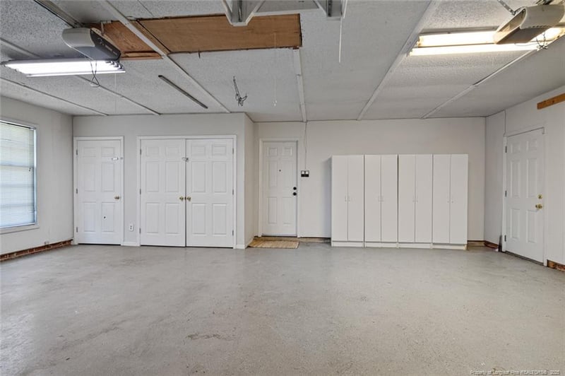 492 Lennox Dr, Fayetteville, NC 28303