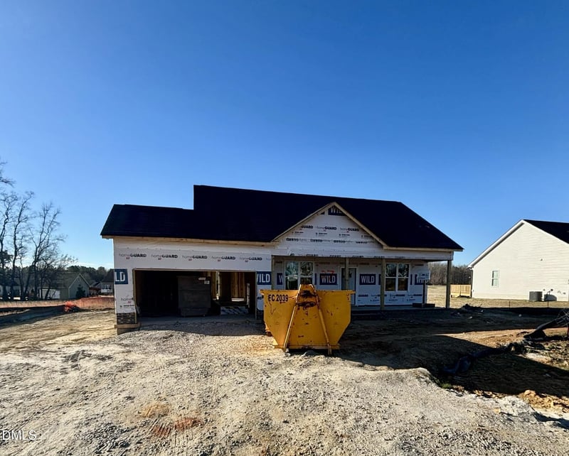 492 Springtooth Dr, Zebulon, NC 27597