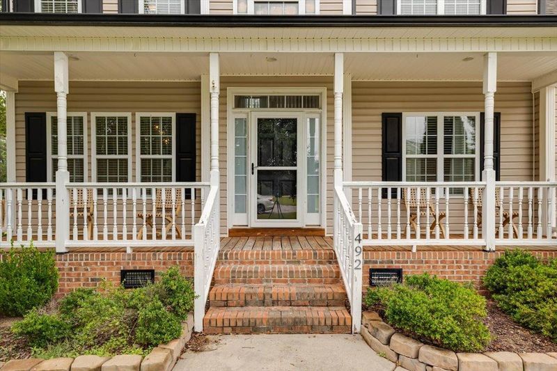 492 Windgate Dr, Clayton, NC 27527