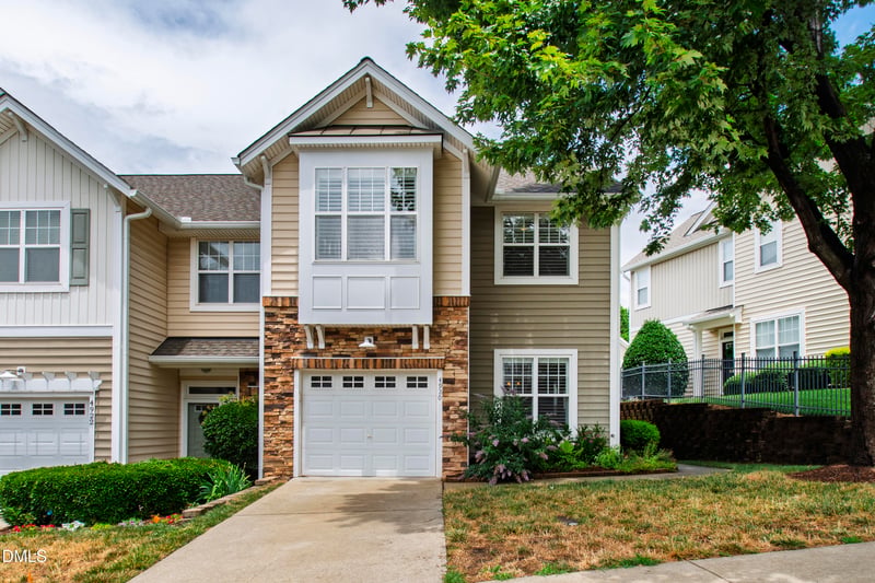 4920 Amber Clay Ln, Raleigh, NC 27612
