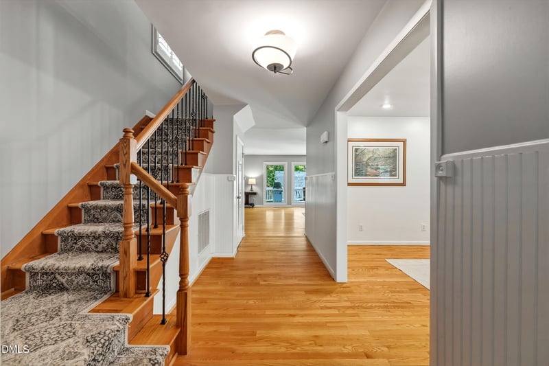 4920 Hermitage Dr, Raleigh, NC 27612