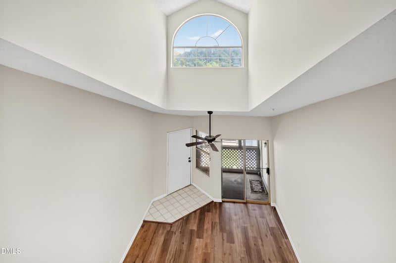 4921 Hollenden Dr #303, Raleigh, NC 27616