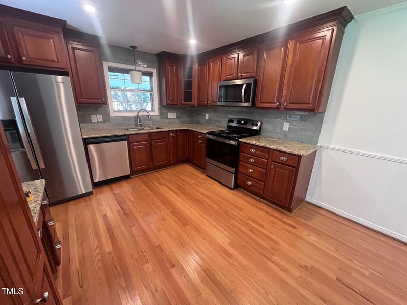 4921 Lakemont Dr, Raleigh, NC 27609