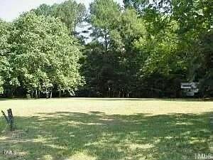 4921 Nc 42 , Raleigh, NC 27603