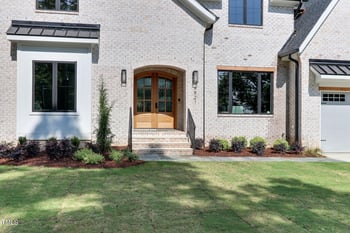 4921 Sweetbriar Dr, Raleigh, NC 27609
