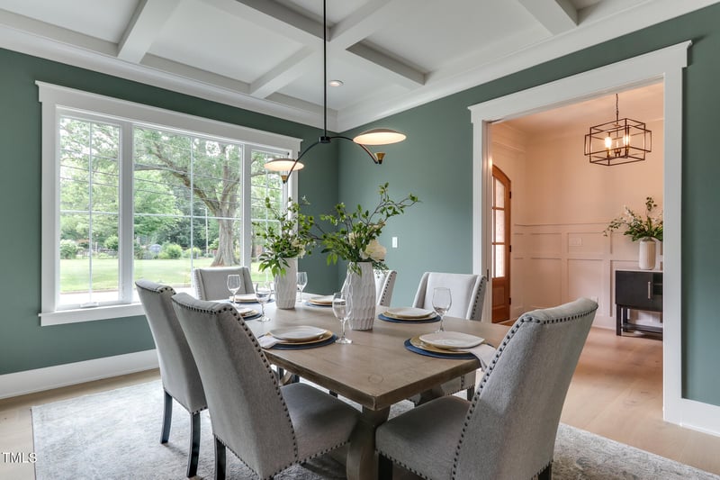4921 Sweetbriar Dr, Raleigh, NC 27609