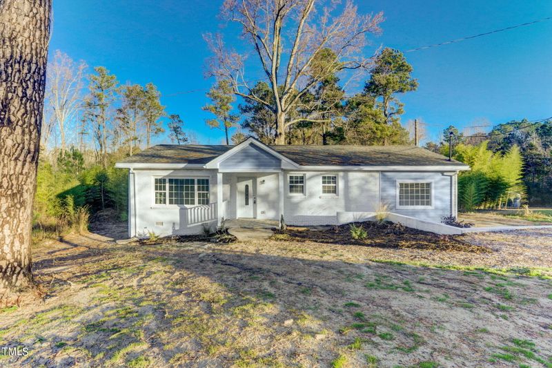 4921 Universal Dr, Wake Forest, NC 27587