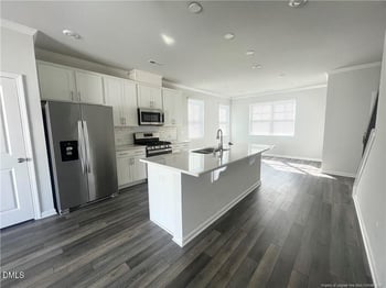 4923 Southern Magnolia Dr, Raleigh, NC 27604