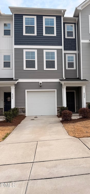 4924 Southern Magnolia Dr, Raleigh, NC 27604