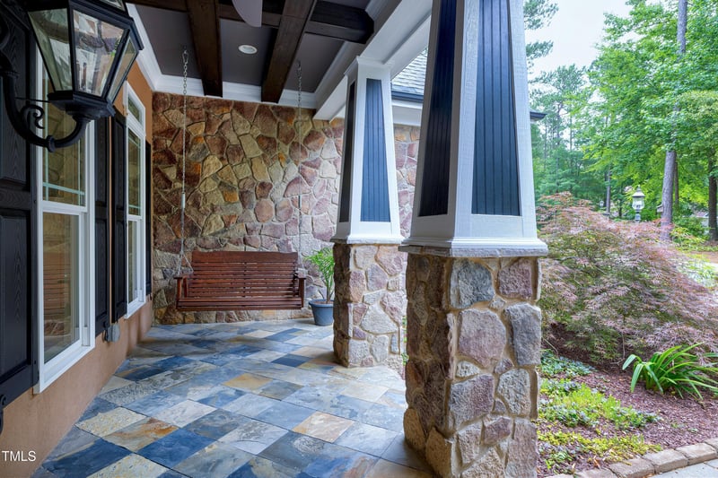 4924 Stoneyoak Ln, Raleigh, NC 27610