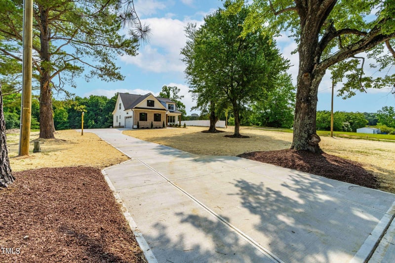4924 Zebulon Rd, Zebulon, NC 27597
