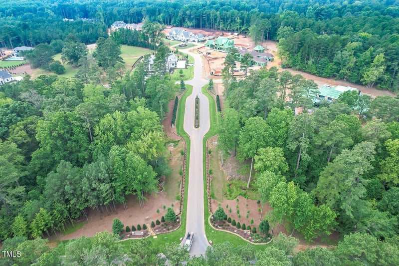 4925 Foxridge Dr, Raleigh, NC 27614