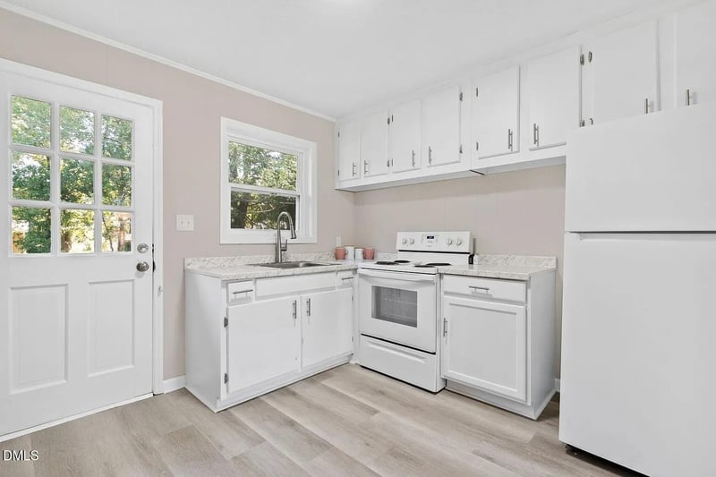 4926 Galveston Dr, Fayetteville, NC 28303