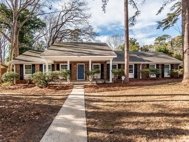 4927 Grinnell Dr, Raleigh, NC 27612