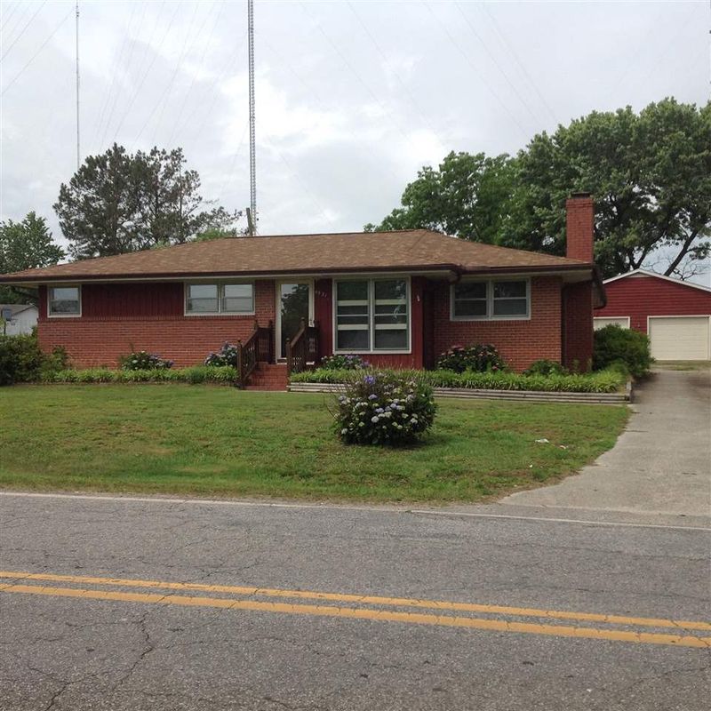 4931 Guy Rd, Clayton, NC 27520