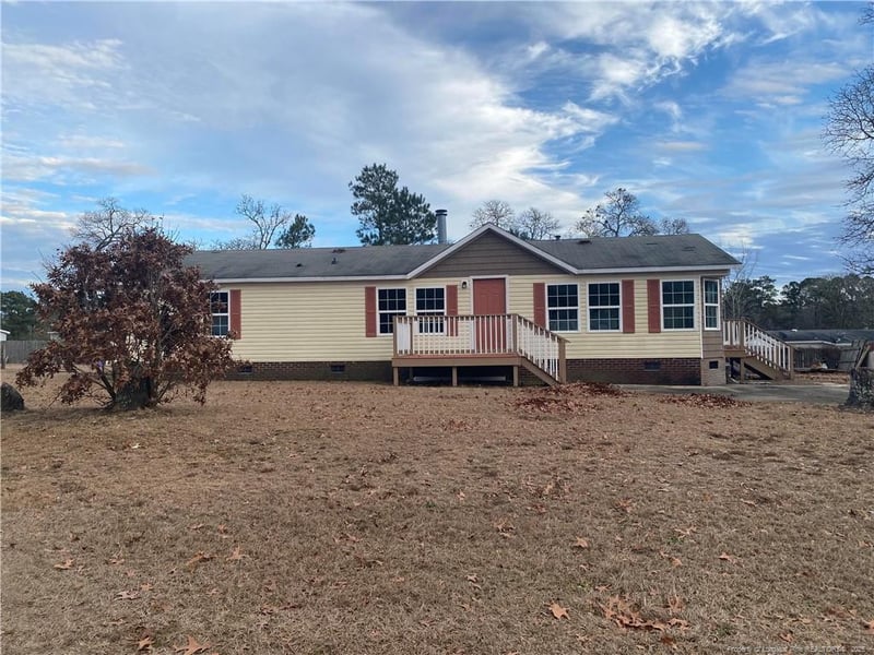 4931 Southmill Dr, Hope Mills, NC 28348
